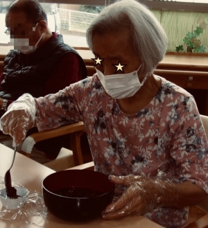 8月の調理レク🍊 フルーツ寒天を作りました！